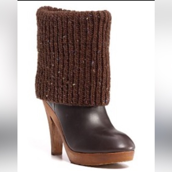 Michael Kors Daze Leather Boot in Dark Brown Size 8 - Picture 1 of 7